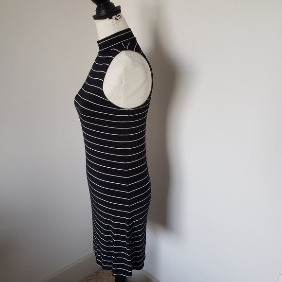 seriously soft. AERO. black striped dress size XS brand new! - Picture 5 of 6